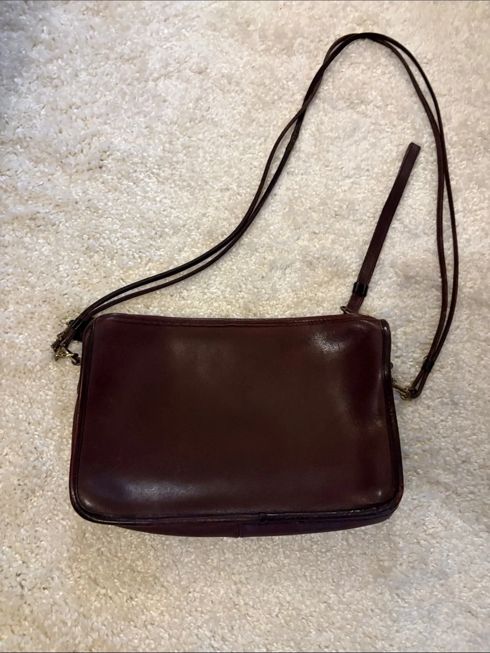 Coach vintage - Dark Brown zipper closure bag